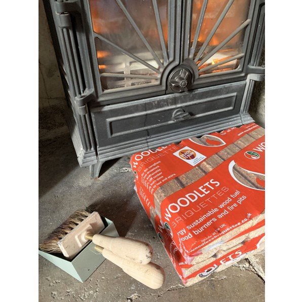 Woodlets Briquettes - Half Pallet x 48 - WS957/00001